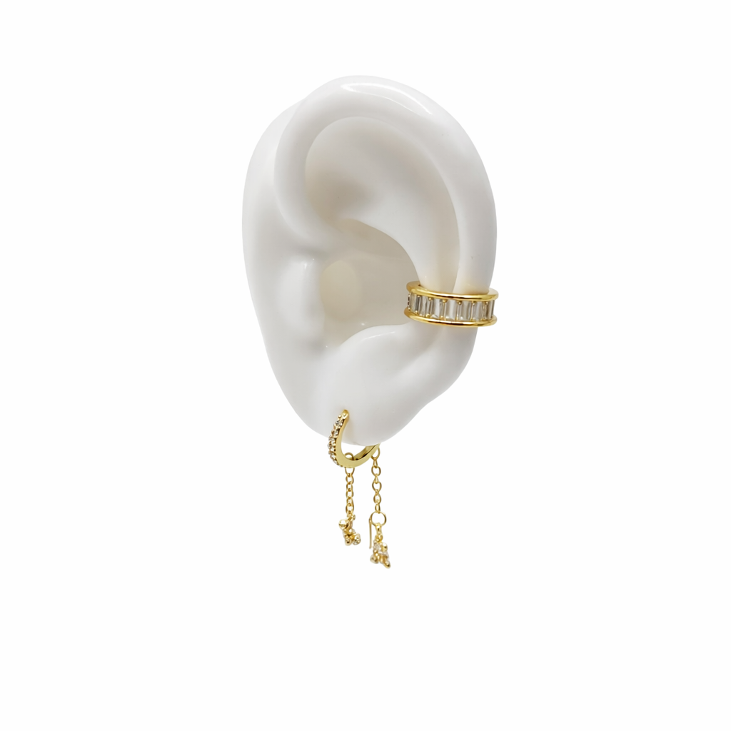 Baguette Edge Gold Ear Cuff