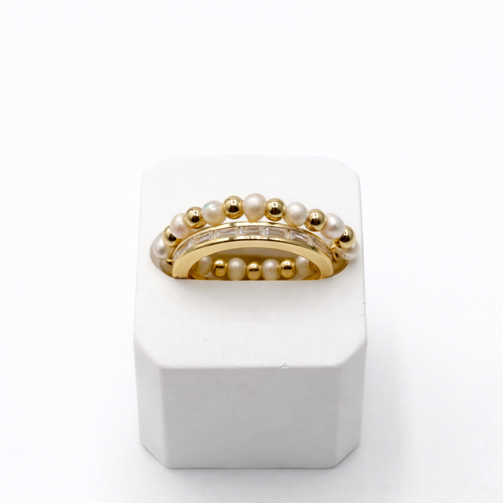 Bundle Pearl Form Ring & Mini Baguette Gold Ring