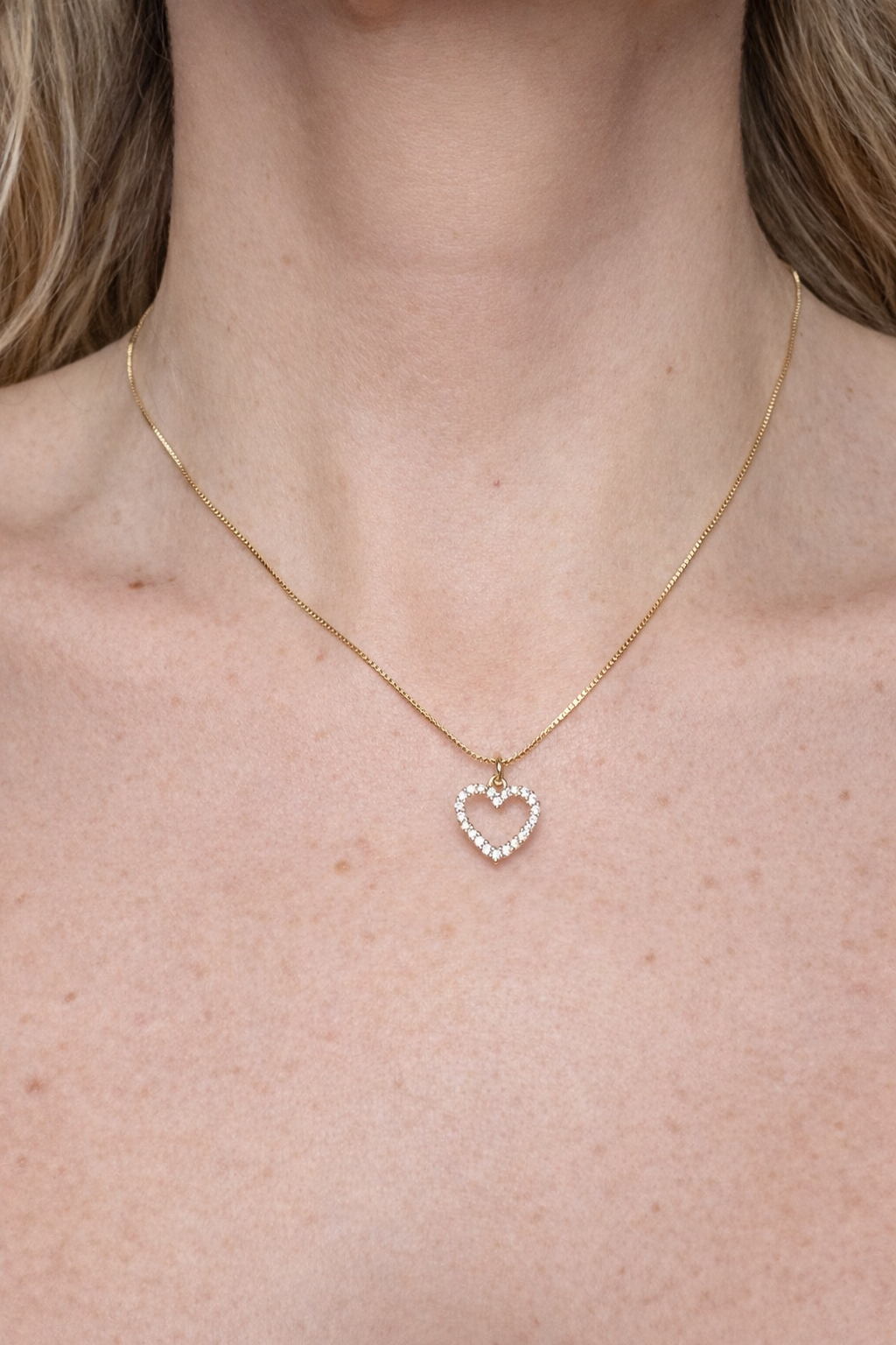 Amore Halo Gold Necklace