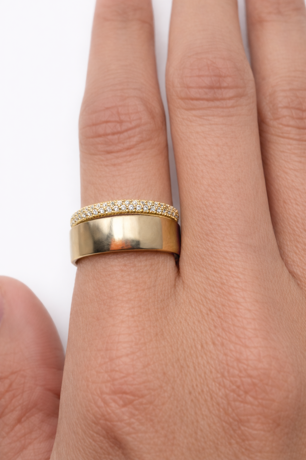 Medium Zircon Eternity Gold Ring