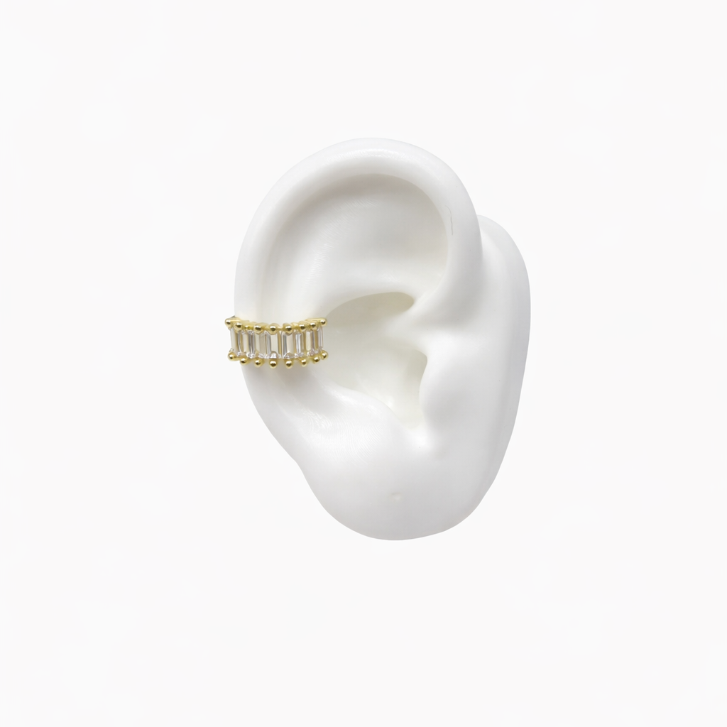Radiant Arc Gold Ear Cuff