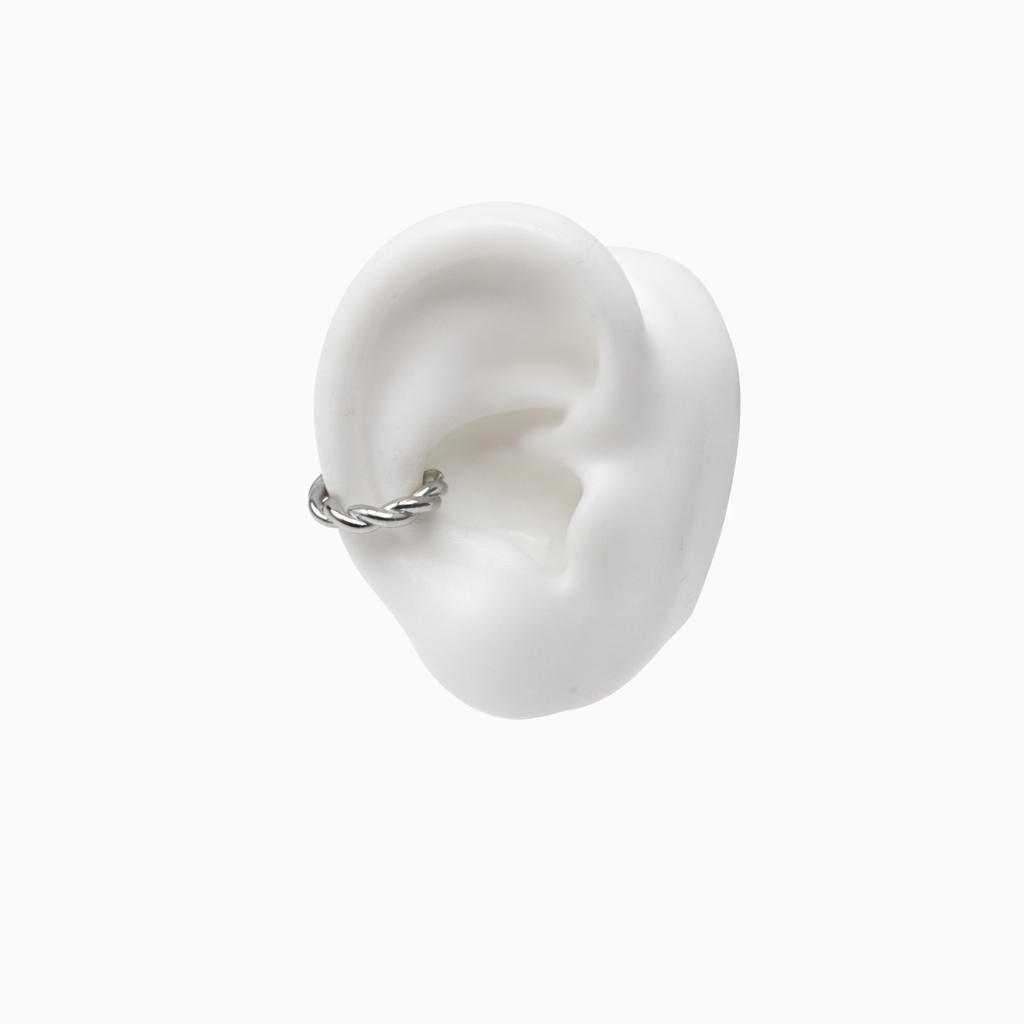 Knot Grace Silver Ear Cuff