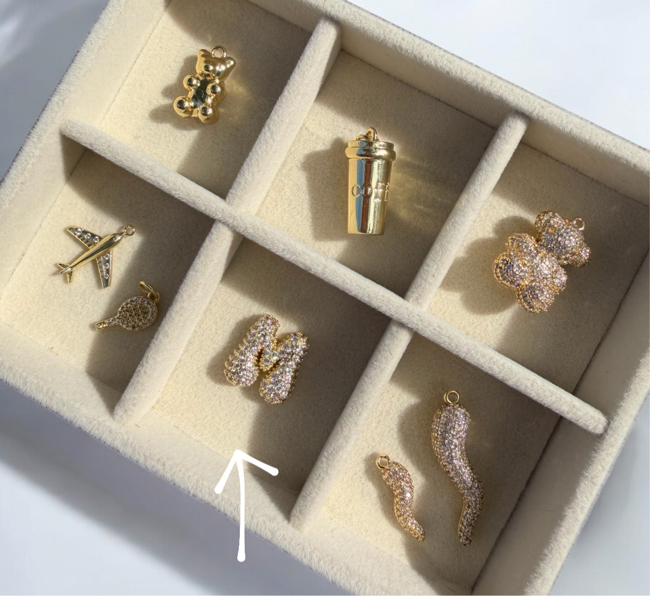 MAXI JUMBO LETTER CHARM